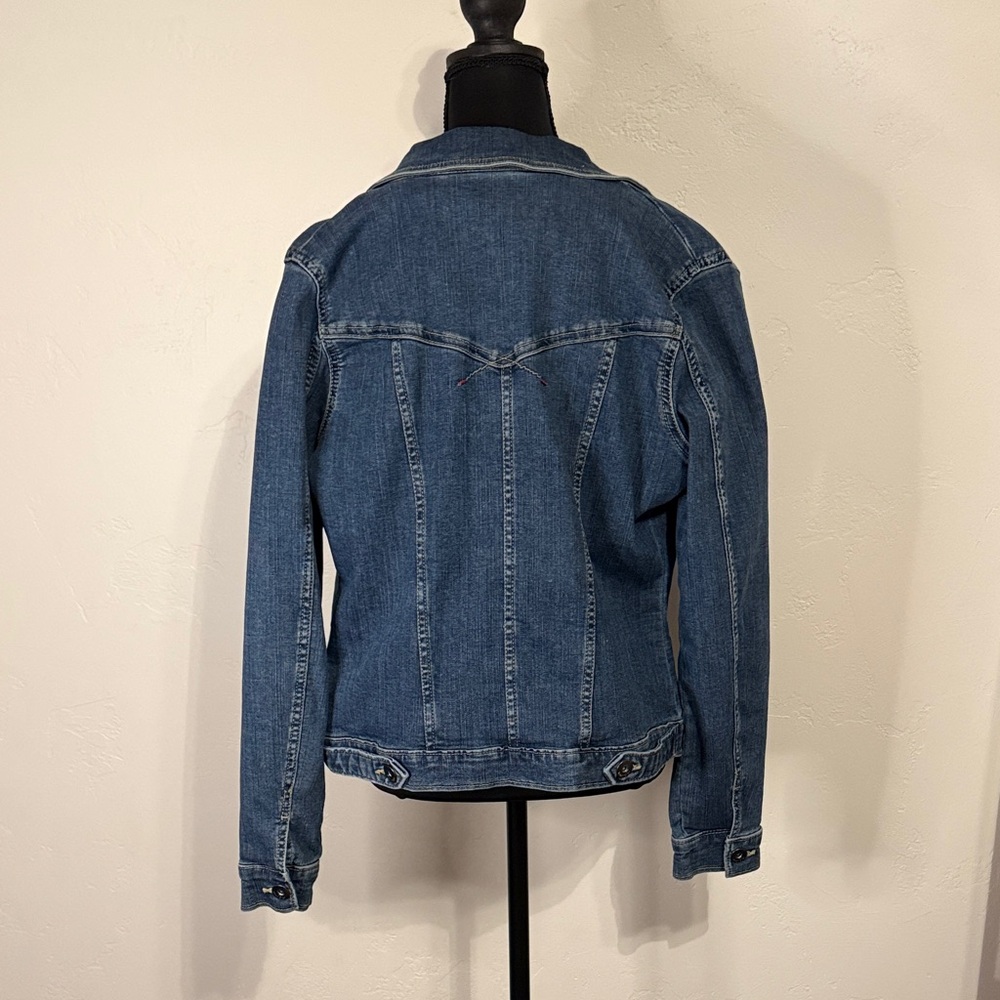 Wrangler Classic Blue Jean Jacket - Picture 7 of 8